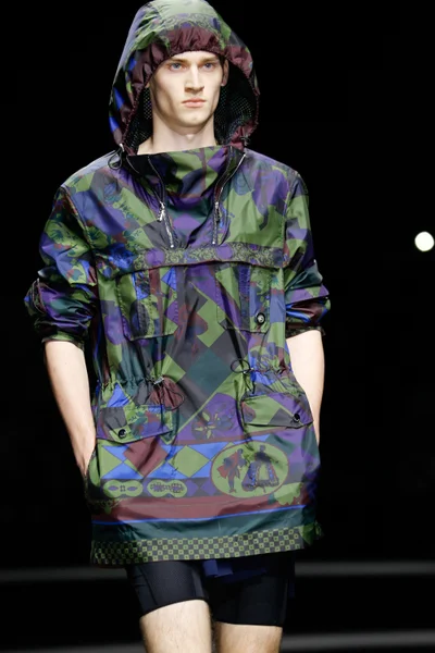 Look 5
